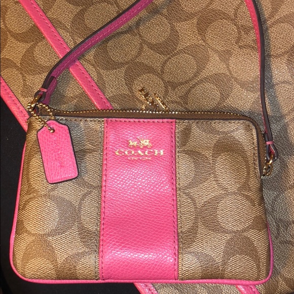 Coach crossbody and wristlet - Picture 8 of 8